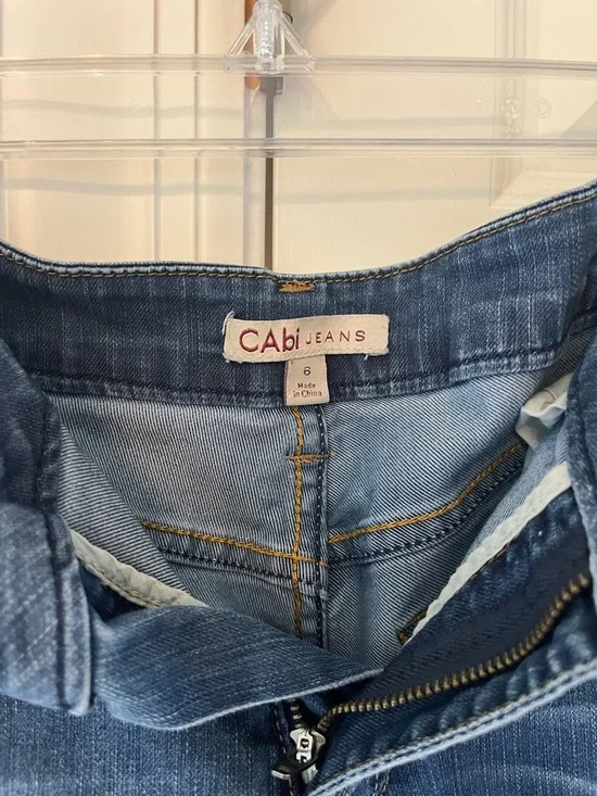 CAbi Johnny Crop Jeans Style 764 size 6 - Picture 5 of 11